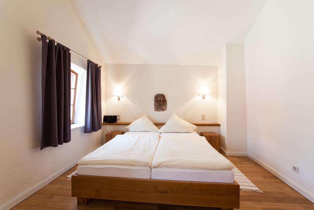 Weingut & Gaestehaus Giwergreif Wasserliesch Cameră foto